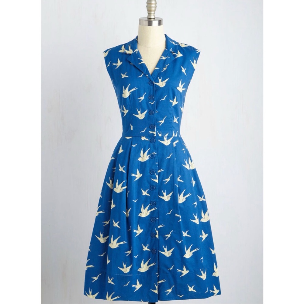 ModCloth EmilyandFin Bake Shop Browsing Swallow D3